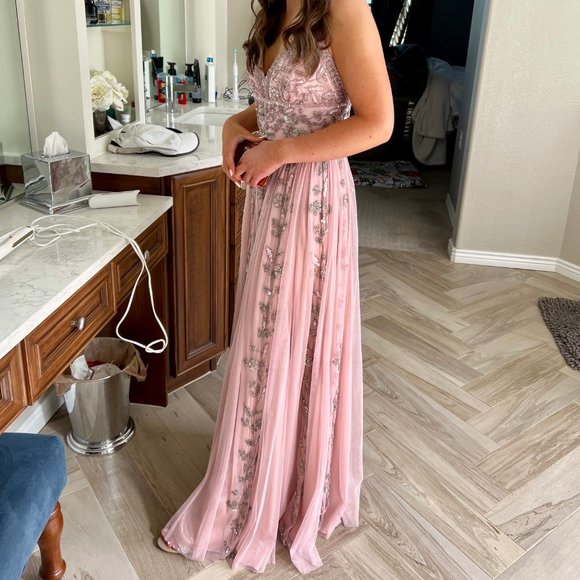 Beautiful Sherri Hill size 2 long formal prom dress. Blush/pink color. - Picture 4 of 7